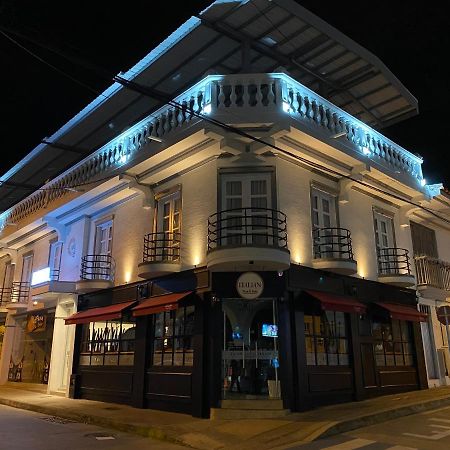 Hotel Valcon Santa Rosa de Cabal Exterior photo